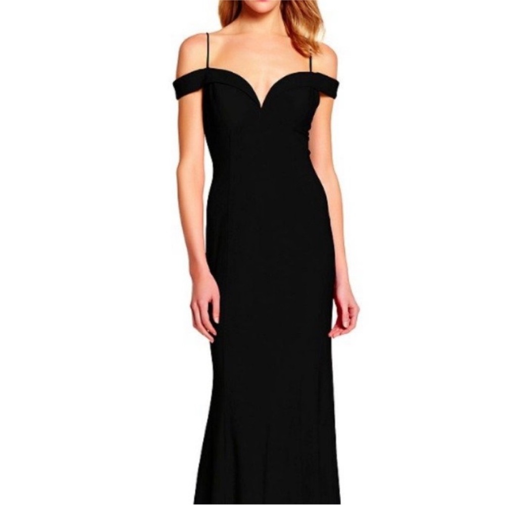 Adriana Papell Black Off-Shoulder Mermaid Evening Gown Size 10